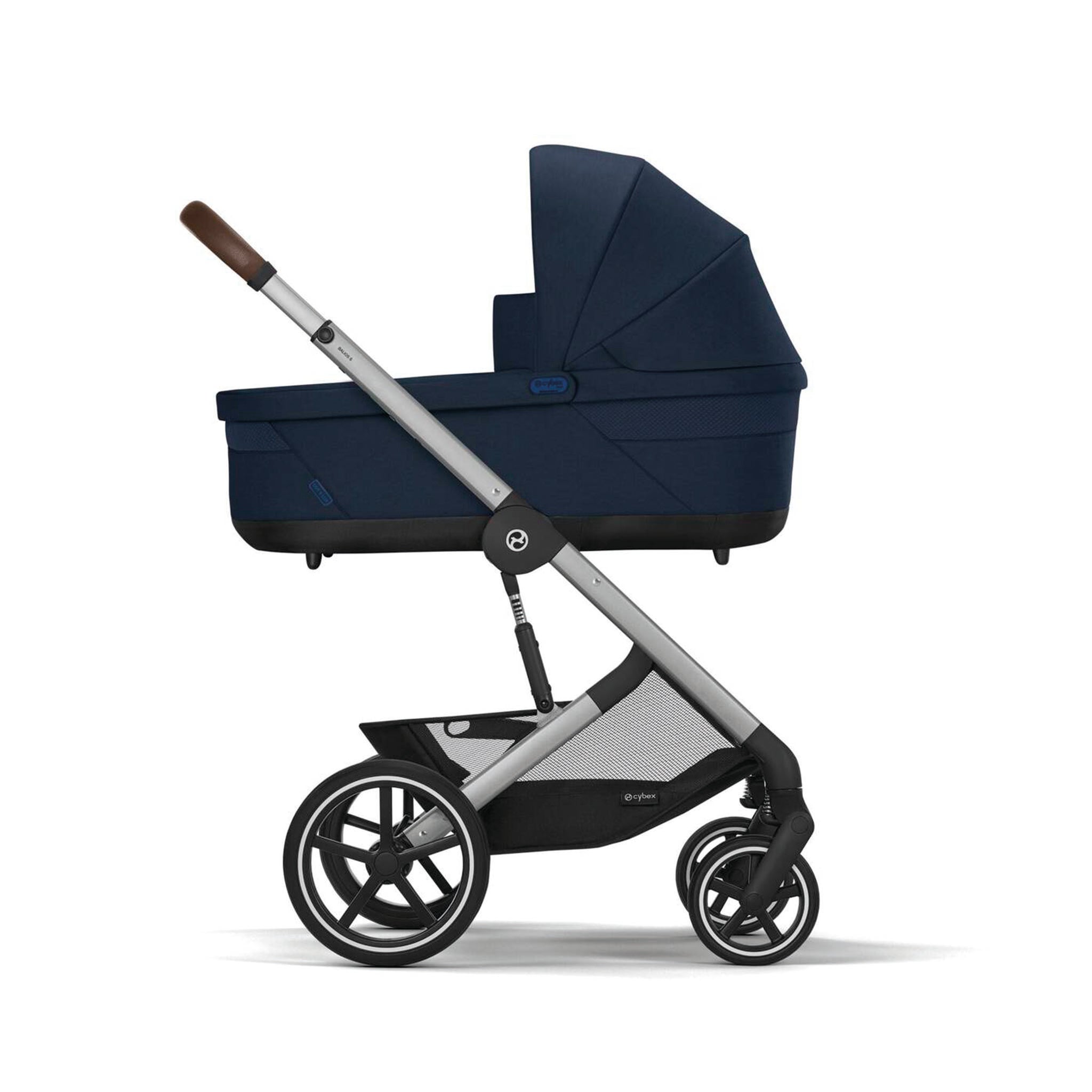 Cybex Balios Essential bundle