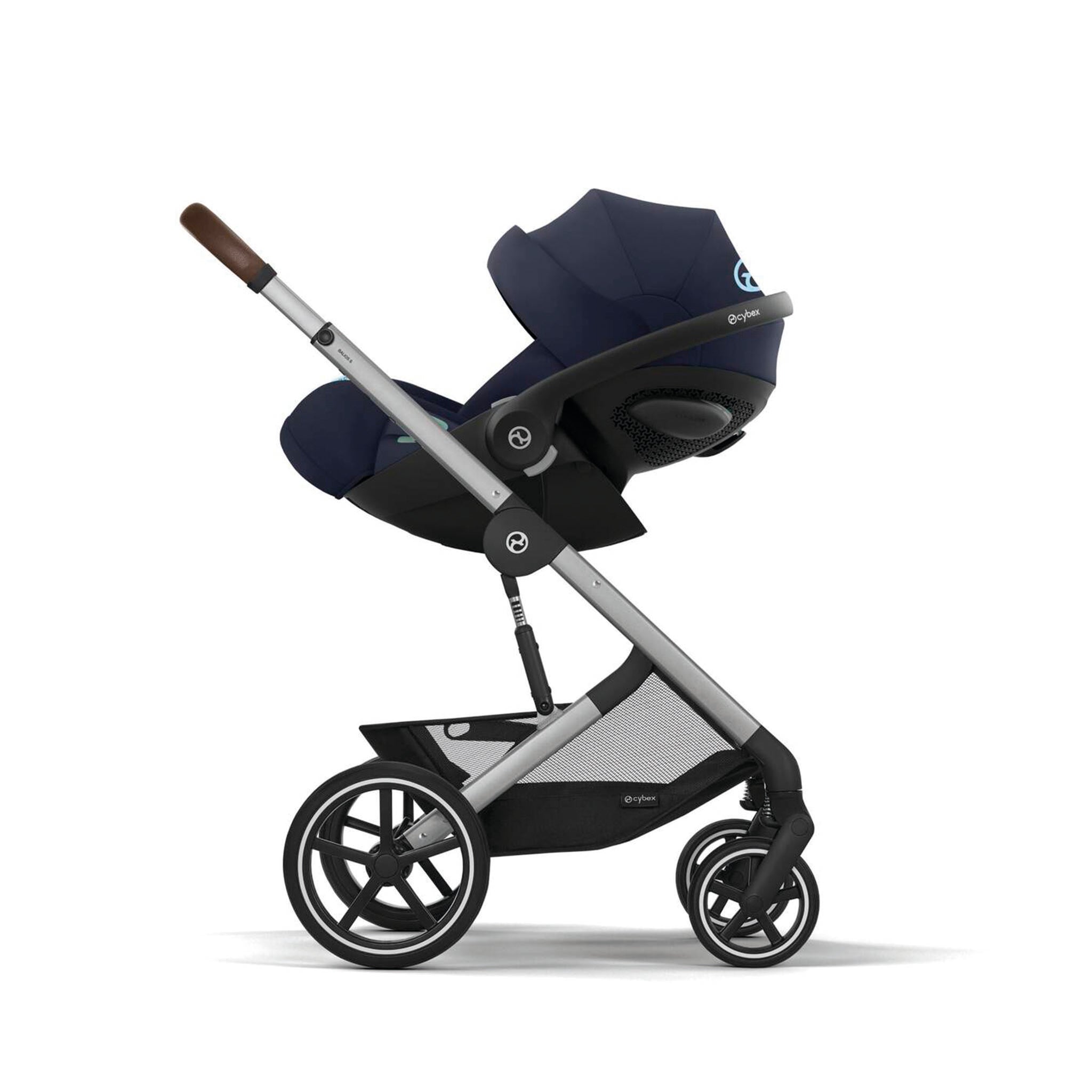 Cybex Balios Essential bundle