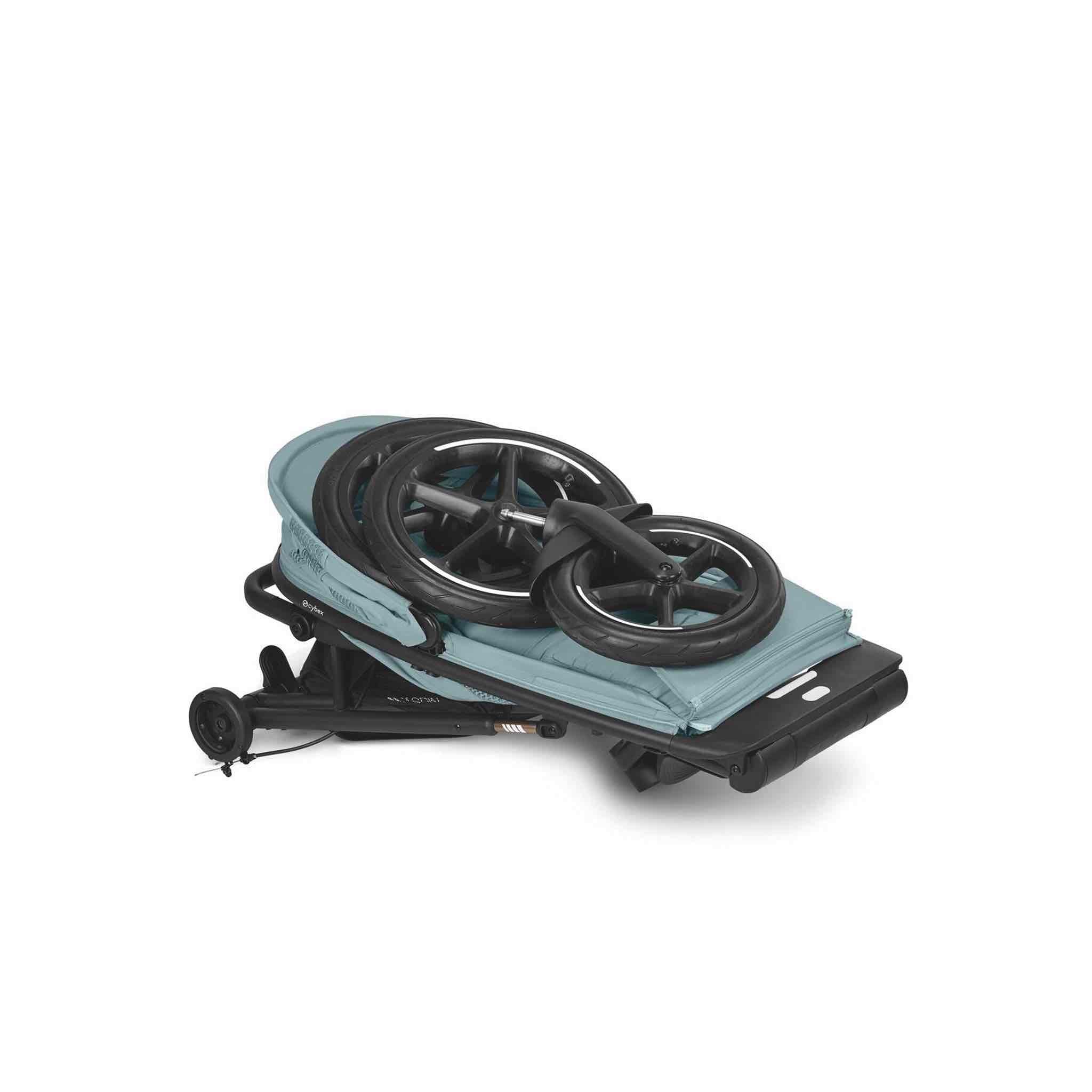 Cybex Avi Spin Essential Bundle