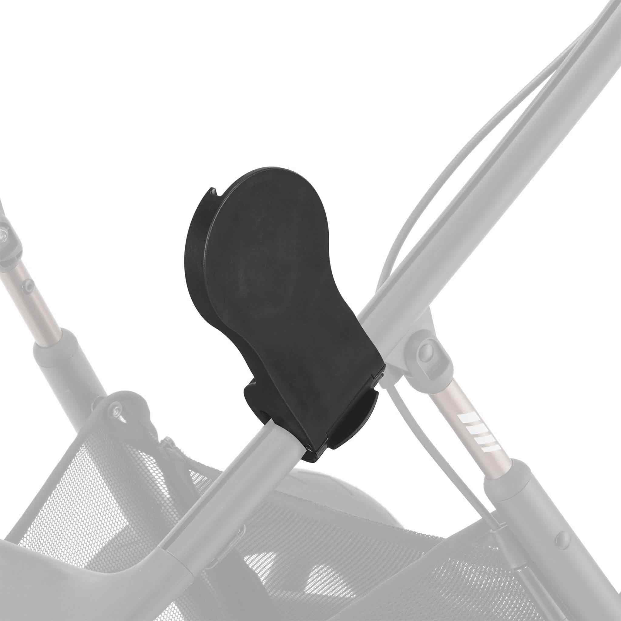 Cybex Avi Spin Essential Bundle